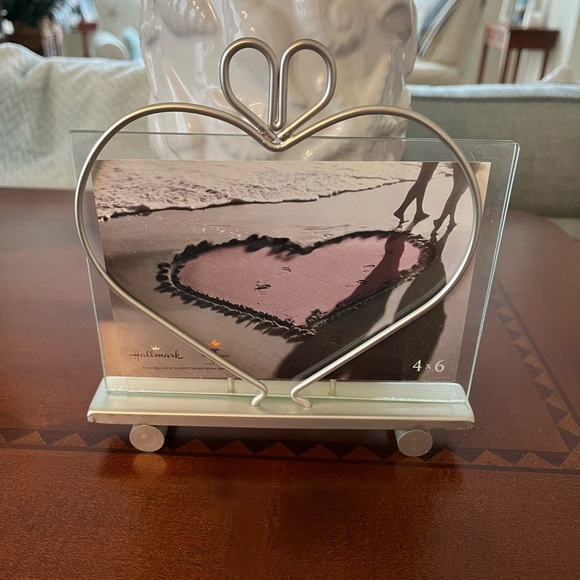 Hallmark Heart-Shaped Silver Frame - Picture 3 of 8